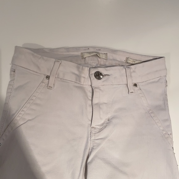 GUESS White Jeans - Picture 2 of 4